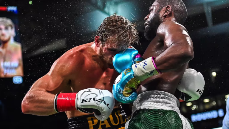 Floyd Mayweather of bankruptcy after failing to pay them Employees of his Los Angeles gym accuse